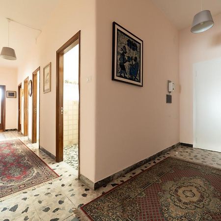 Budget Apartment Roma 70 Stazione Centrale Кальяри Экстерьер фото