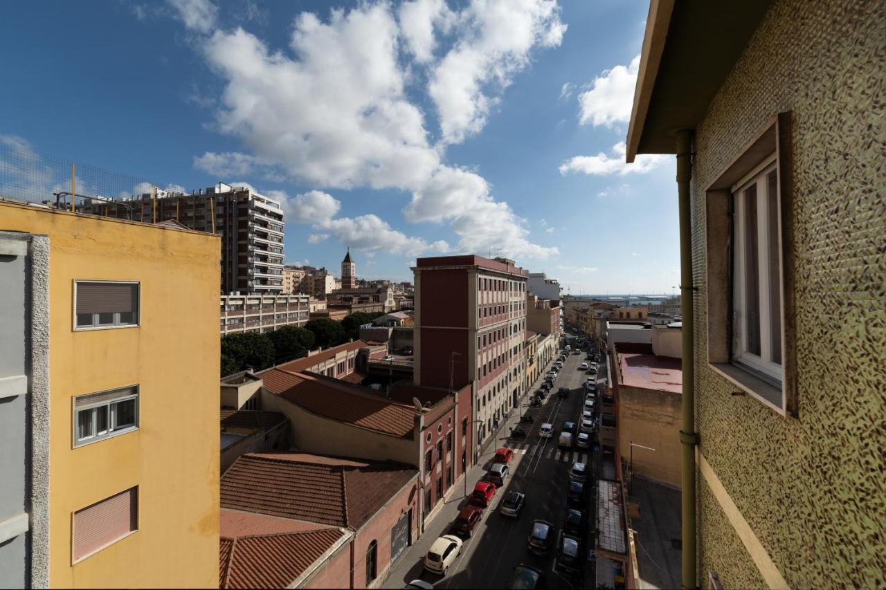 Budget Apartment Roma 70 Stazione Centrale Кальяри Экстерьер фото